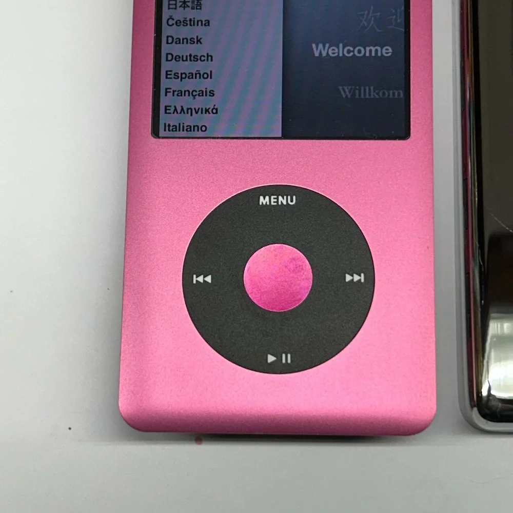 Apple iPod Classic Pink and Black 160gb 7th generation - Picture 2 of 3